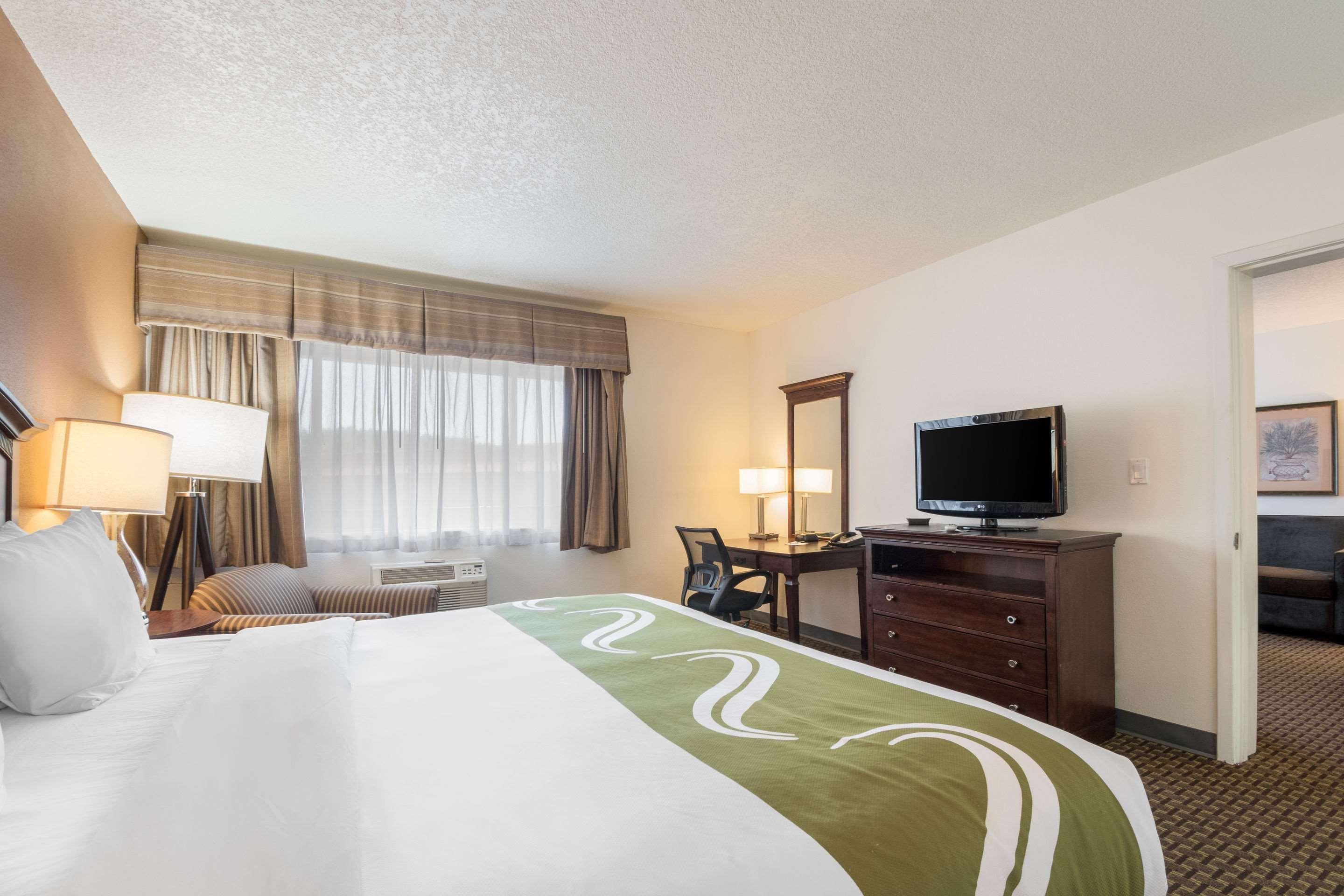 Quality Inn & Suites Airport Portland Ngoại thất bức ảnh
