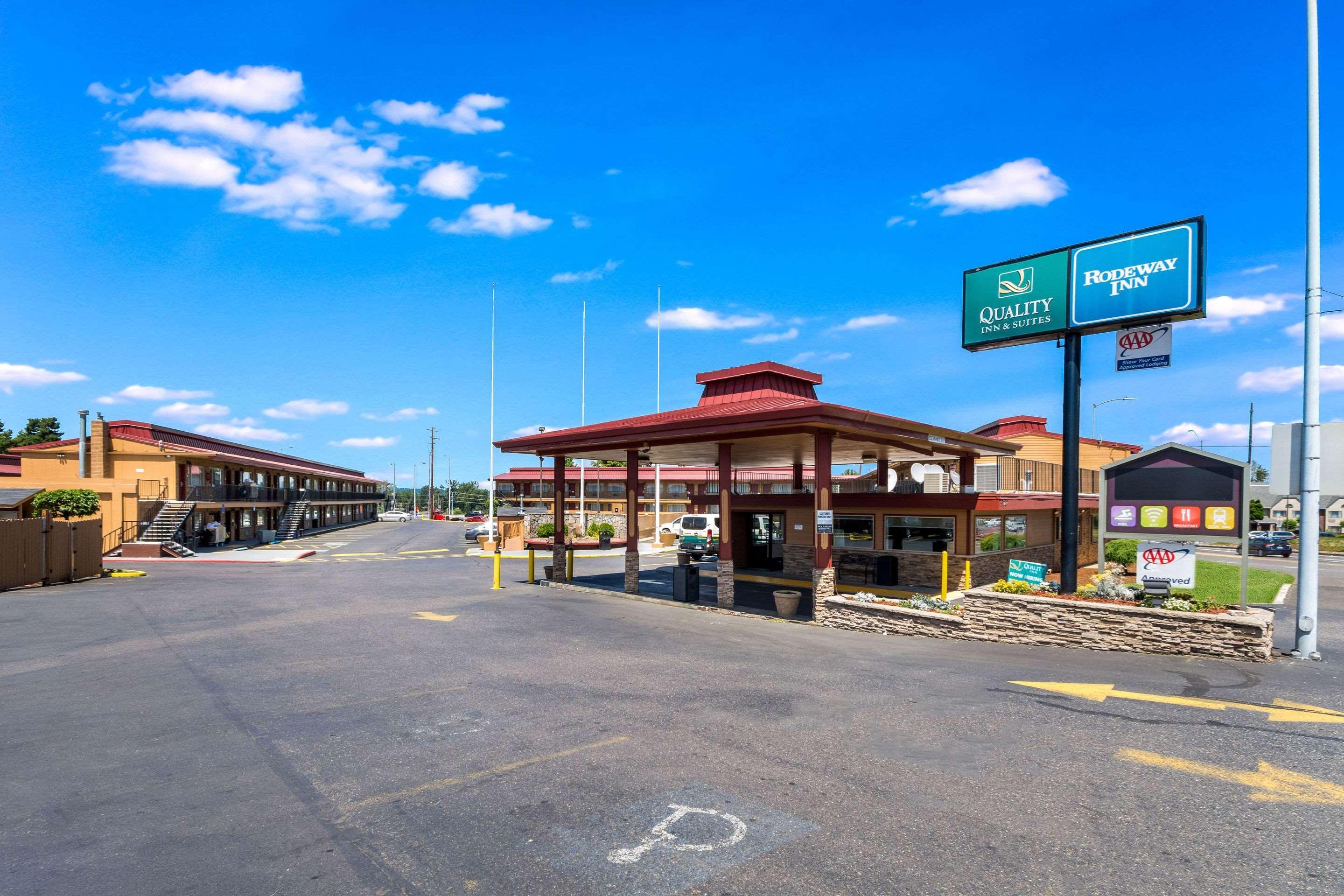 Quality Inn & Suites Airport Portland Ngoại thất bức ảnh