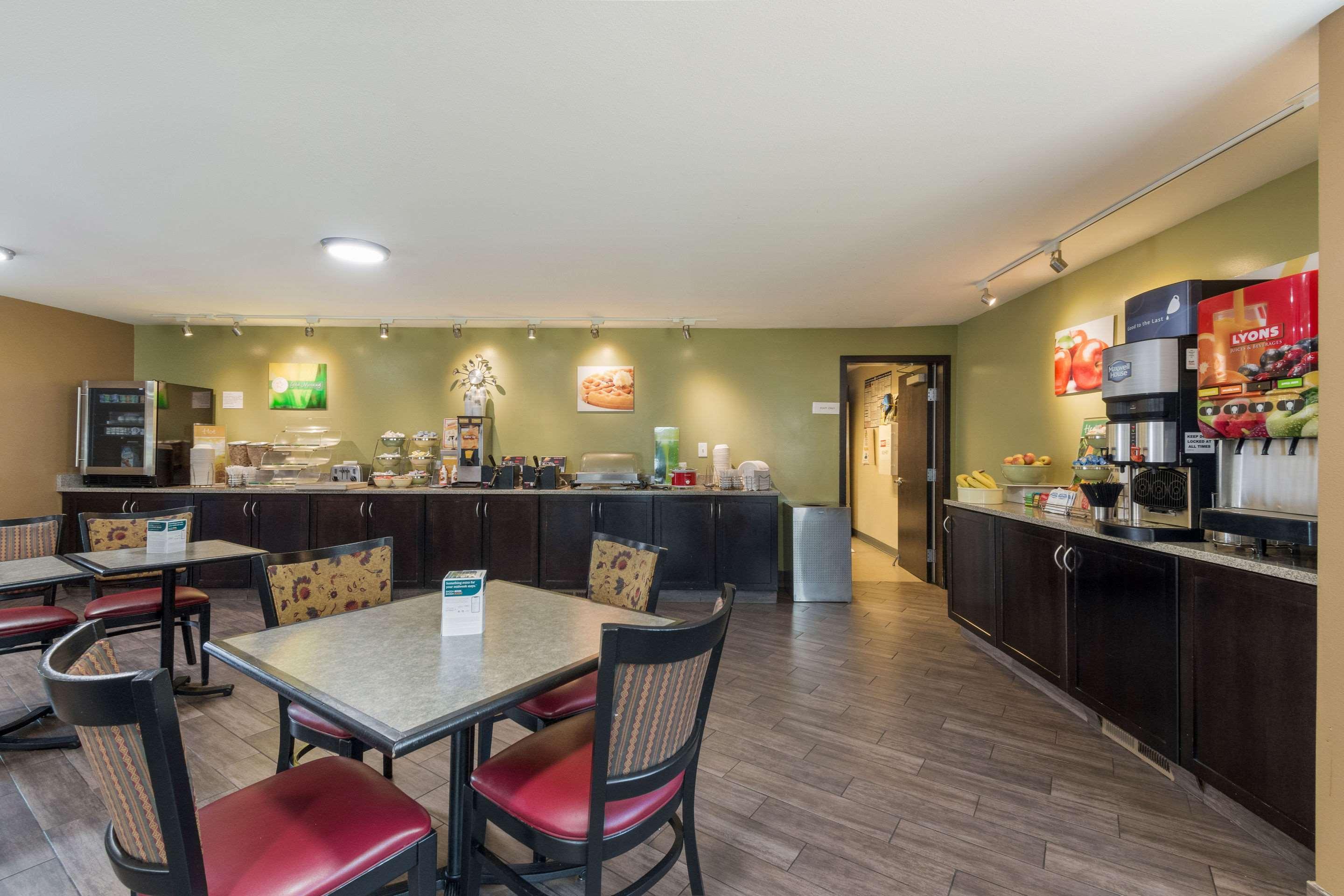 Quality Inn & Suites Airport Portland Ngoại thất bức ảnh
